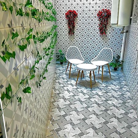 Ap Hotel Navas Alicante Bagian luar foto