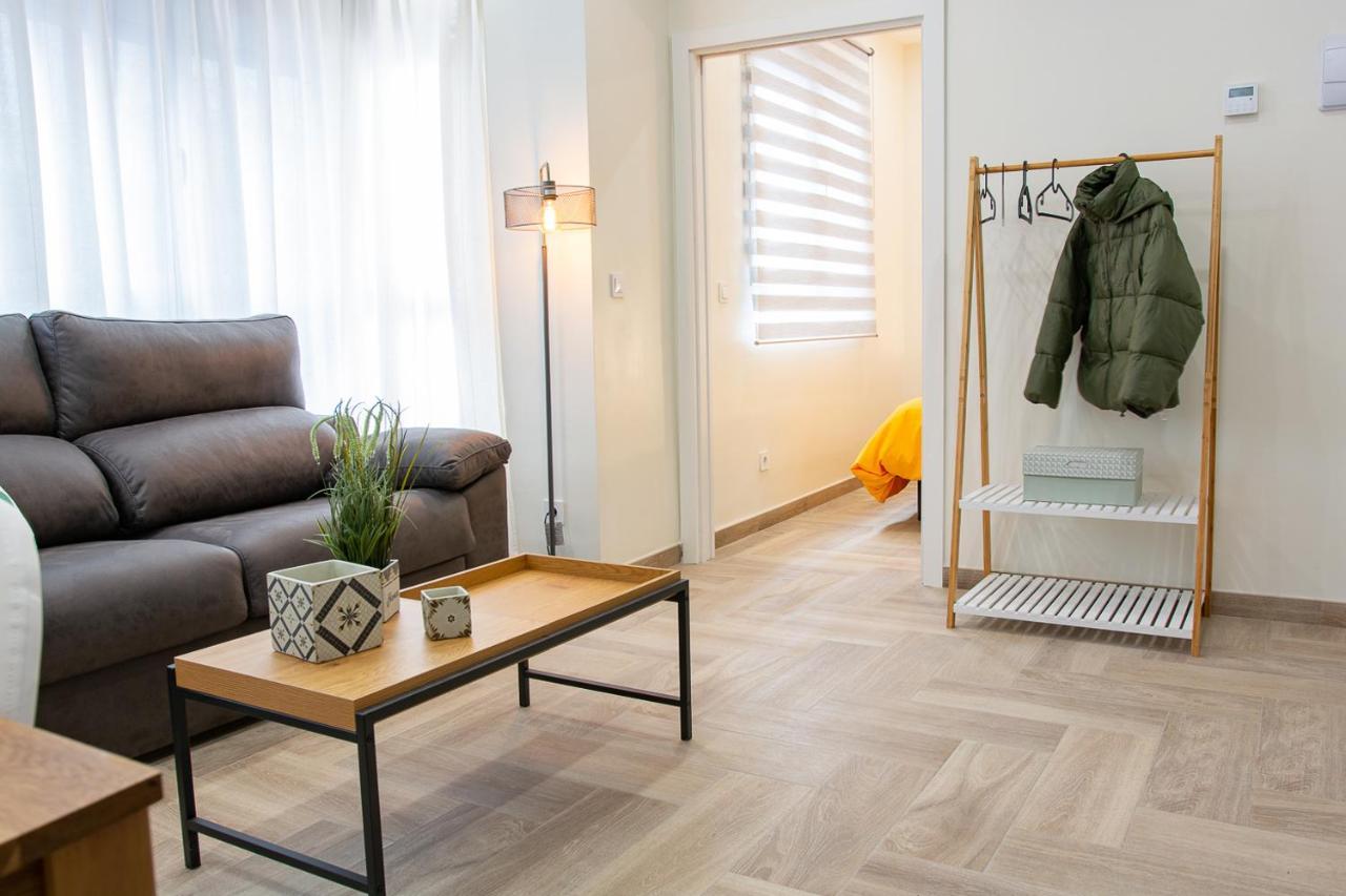 Ap Hotel Navas Alicante Bagian luar foto