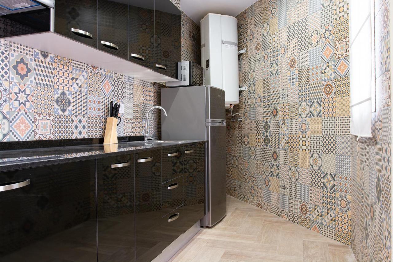 Ap Hotel Navas Alicante Bagian luar foto